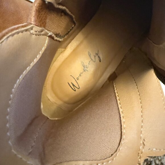 Wonderly Missy Brown Ankle Boots Womens Size 9M Side Zip Fall Fashion - Picture 9 of 14
